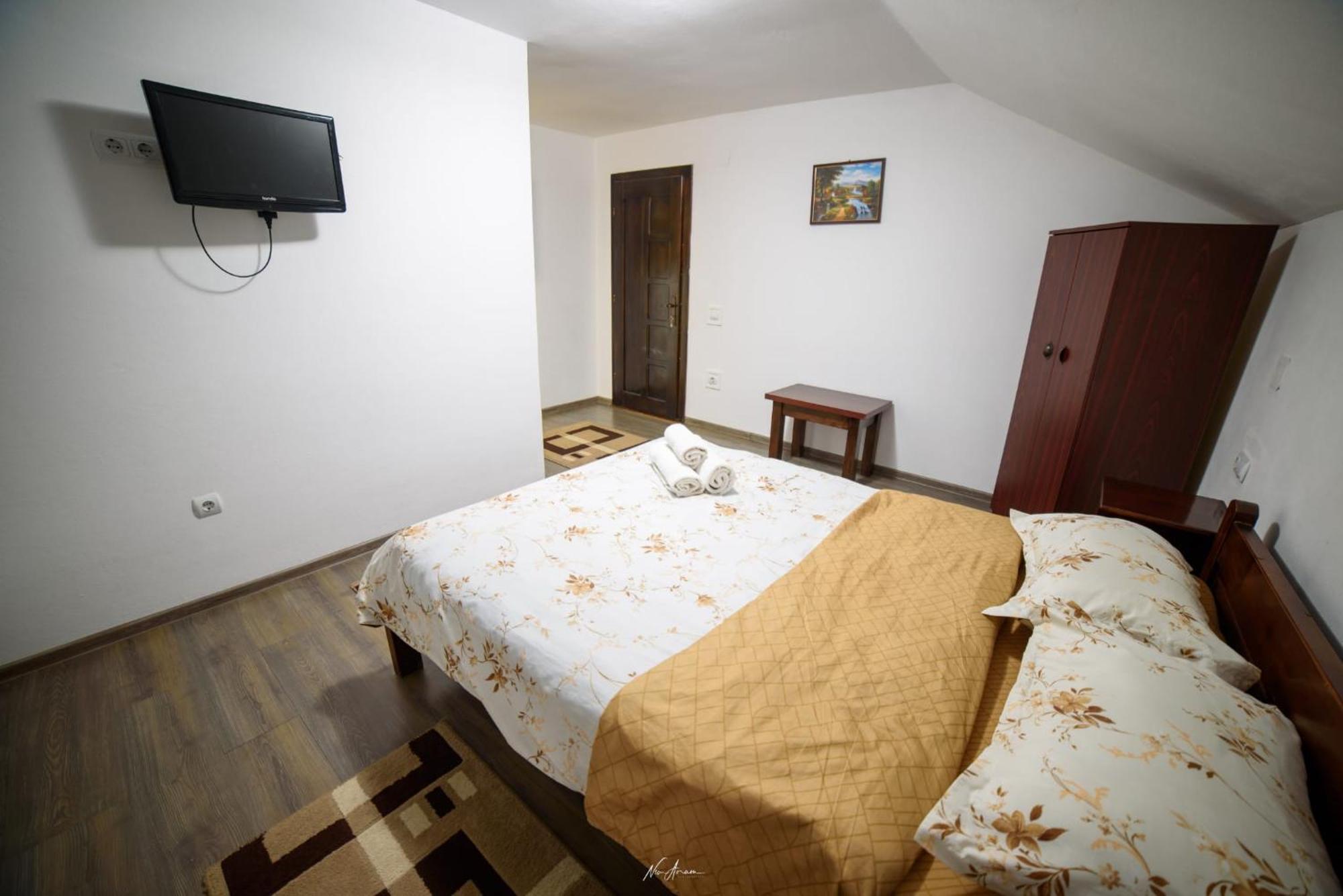 Cabana Georgiana Arieşeni Стая снимка